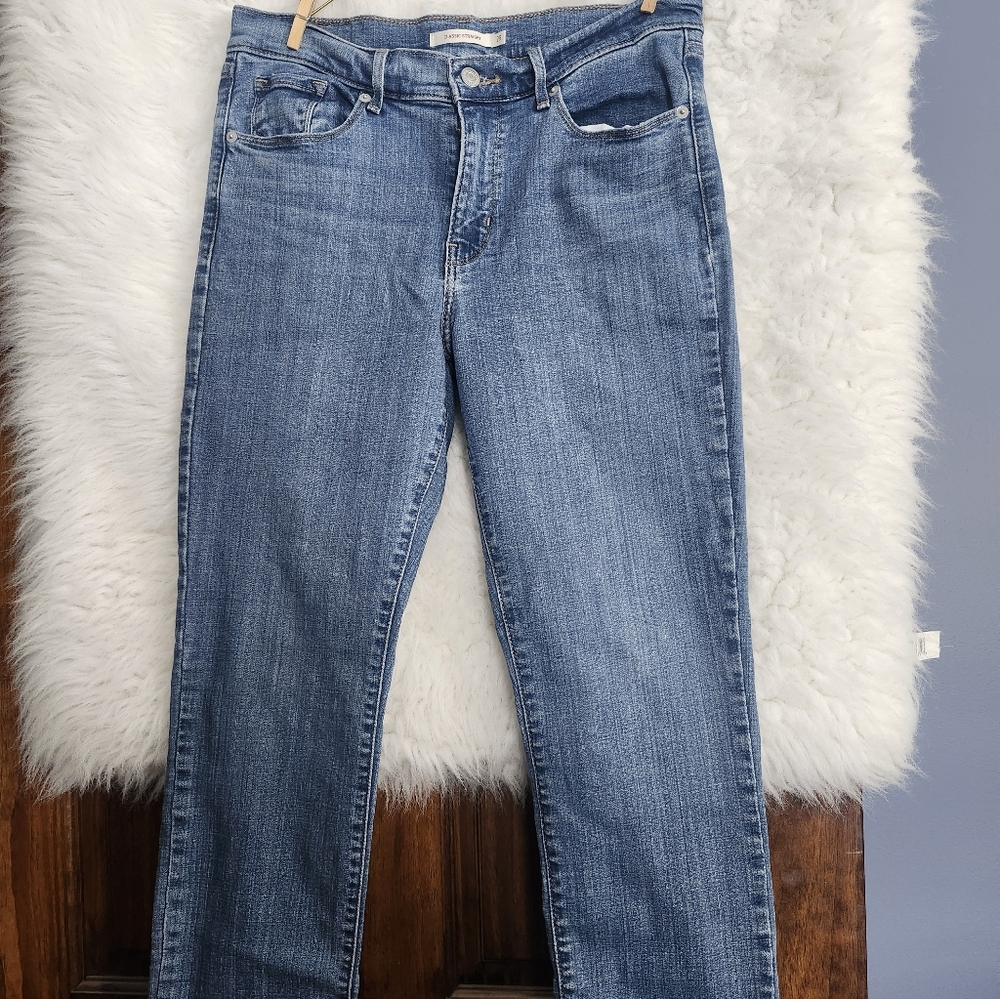 Levi's Classic Blue Straight Leg Jeans